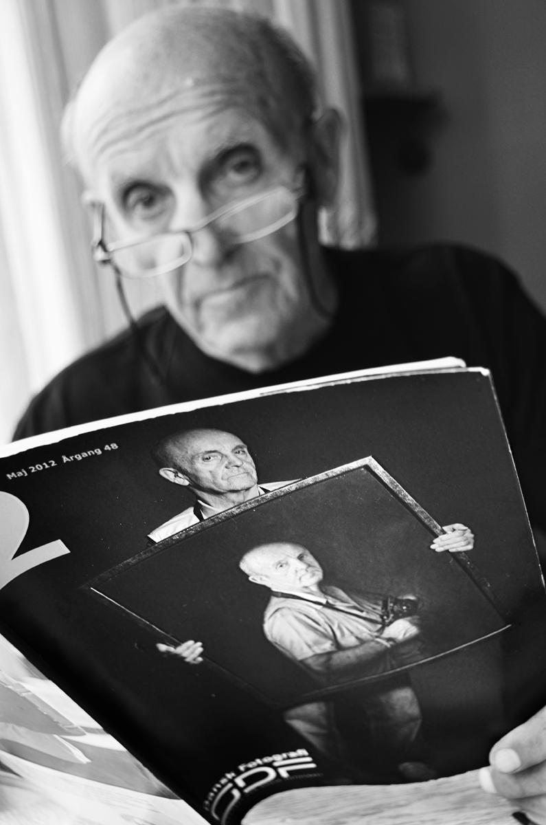Viggo Rivad in his home on July 4, the day after his 90th birthday 2012 © Jan Oberg